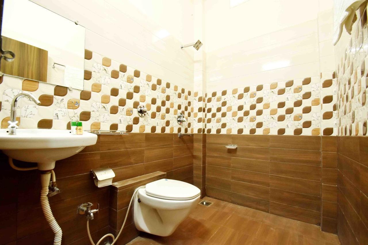 Hotel Hori Palace Ujjain Ngoại thất bức ảnh